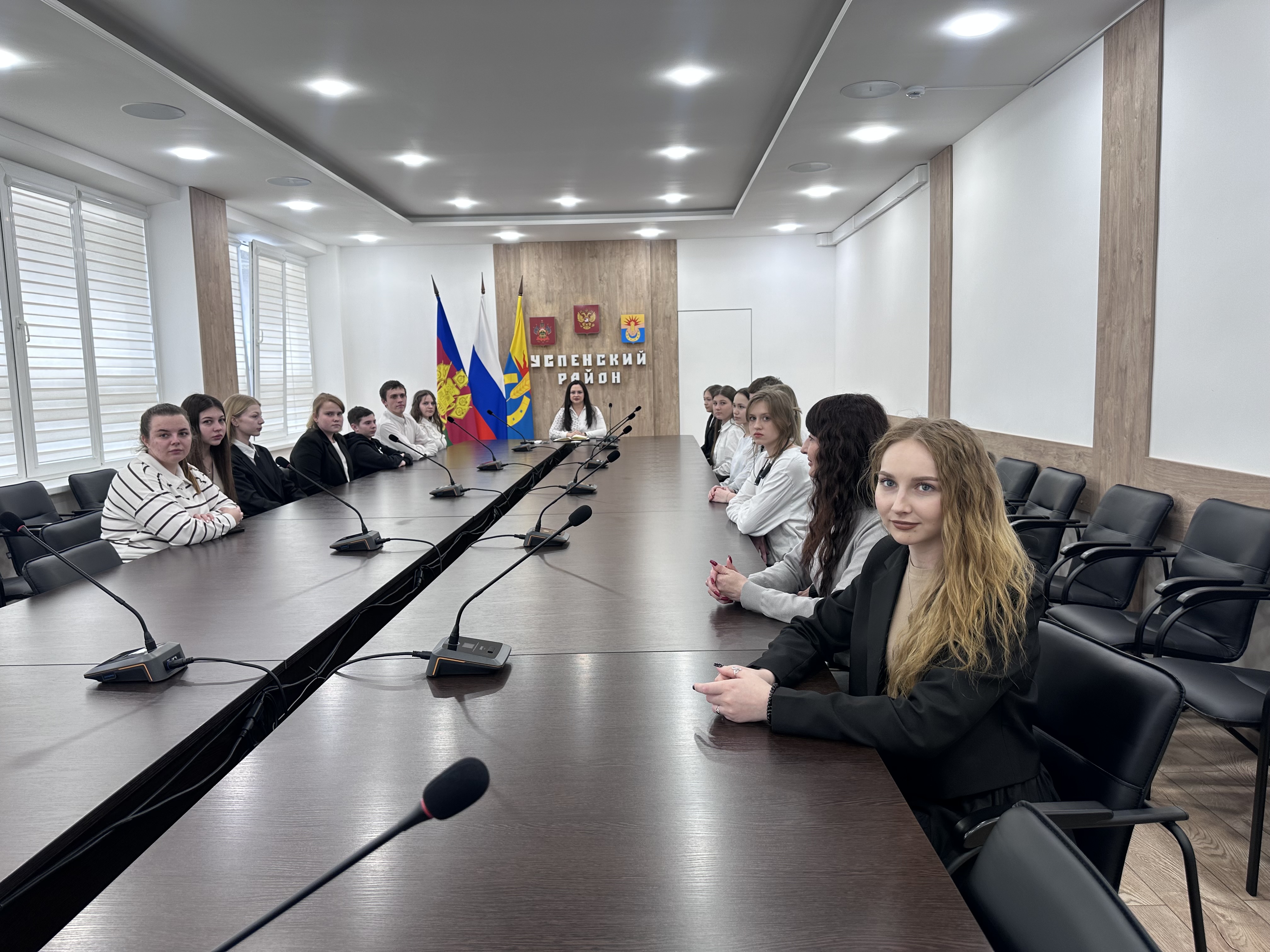  Стартовала Молодежная школа правовой и политической культуры