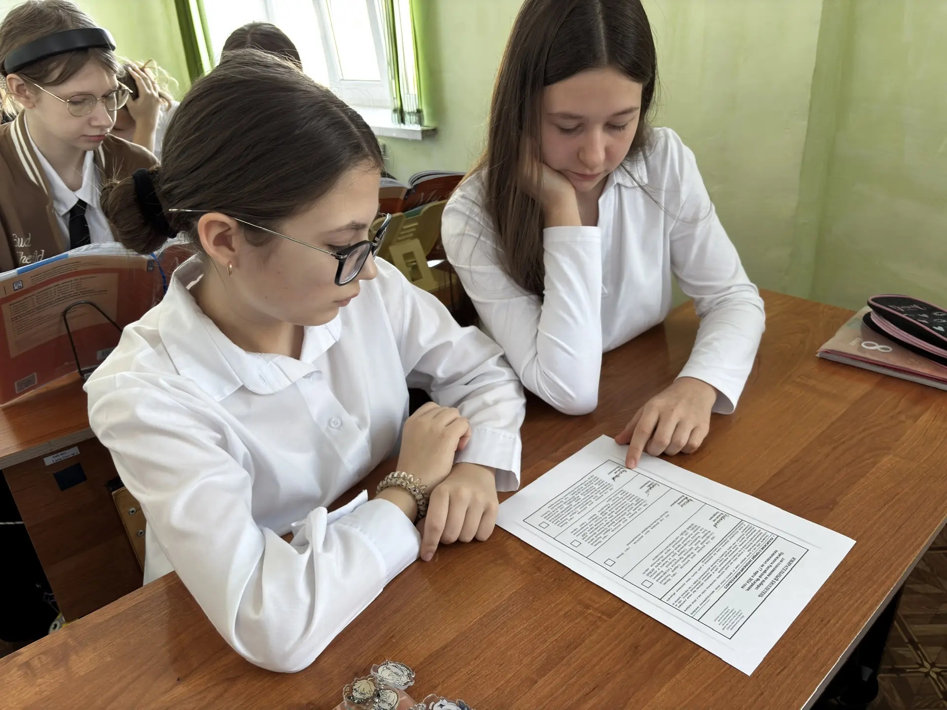В общеобразовательных школах Успенского района приходит цикл мероприятий, приуроченных к празднованию Дня молодого избирателя